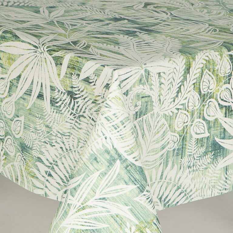 5055451922369 1 Navarra Guinea Green 137cmX230cm Oblong Tablecloth.jpg